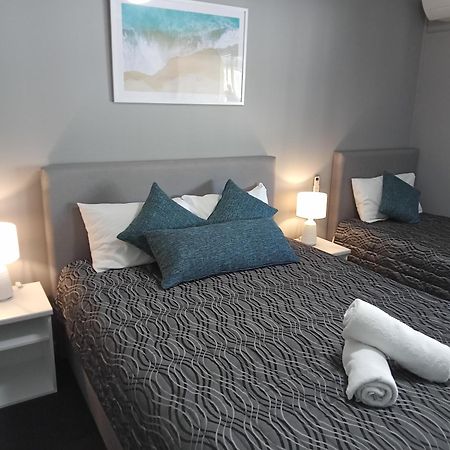 Solomon Inn Motel Figtree Wollongong Bagian luar foto