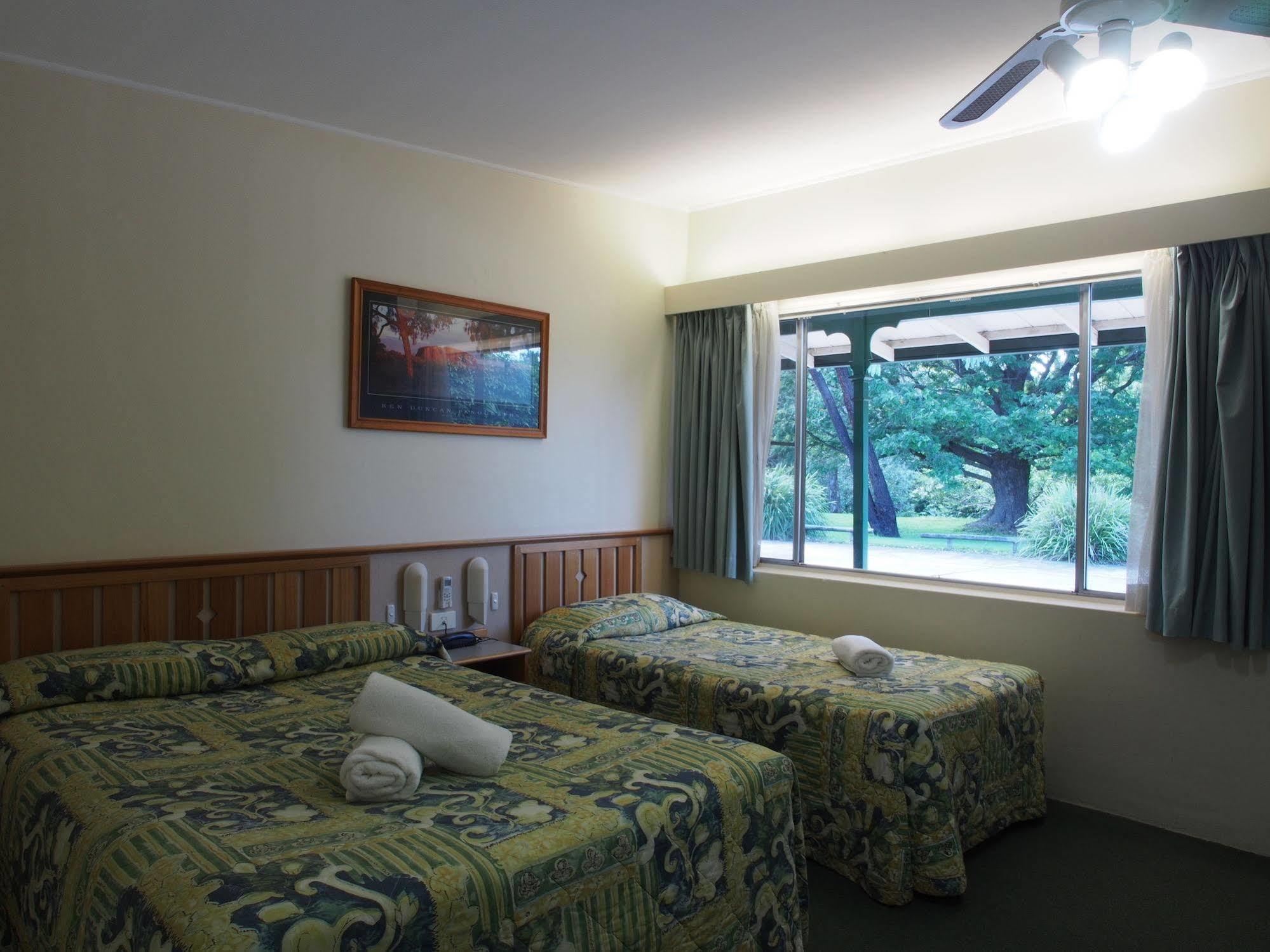 Solomon Inn Motel Figtree Wollongong Bagian luar foto