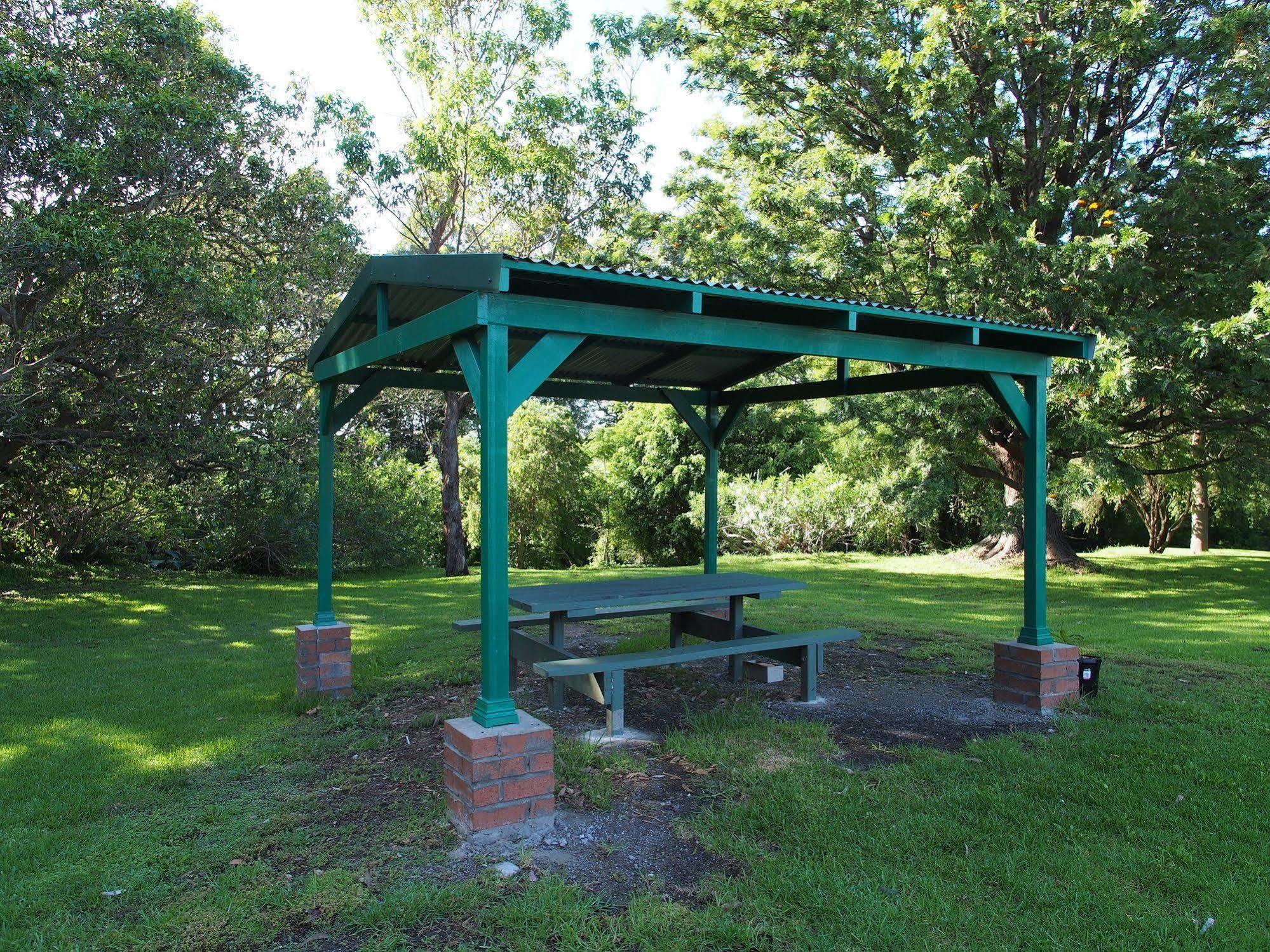 Solomon Inn Motel Figtree Wollongong Bagian luar foto